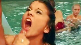 Bella sex izle free Rose Çok Sıcak Seyahat Ediyor